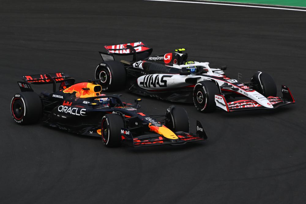 足球——德国杯半决赛：斯图加特胜莱比锡.